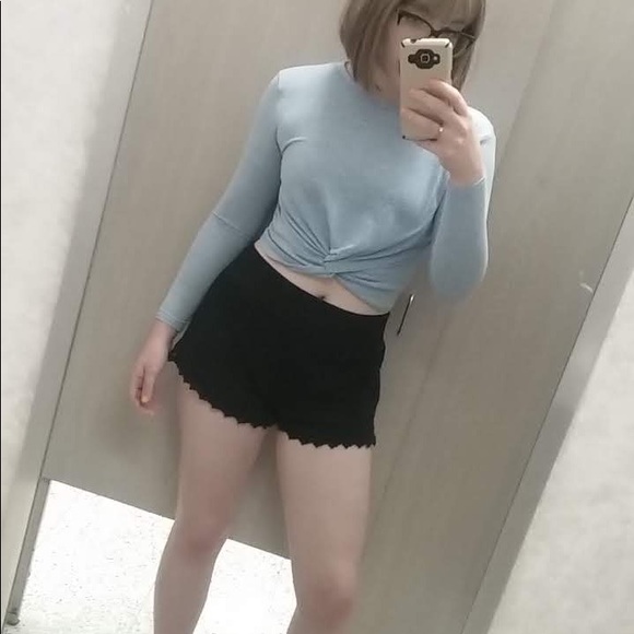 High Waisted Black Lace Shorts w Elastic Waistband - Picture 8 of 9